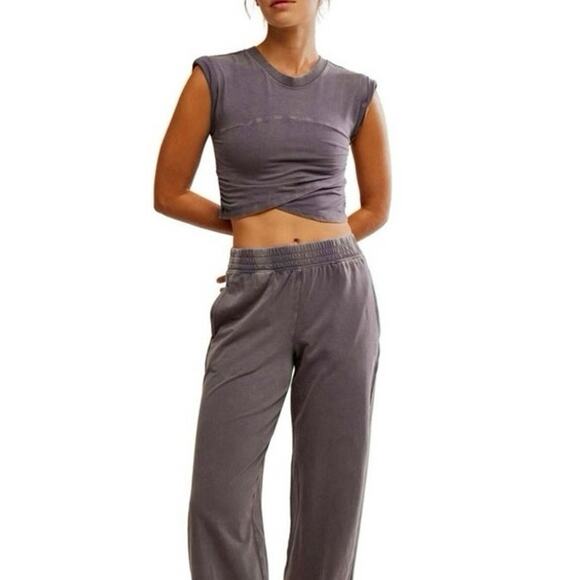 Free People Movement Women’s Hot Shot Crossover Gray Tee Size S | Ruched Hem NWT - Picture 5 of 14